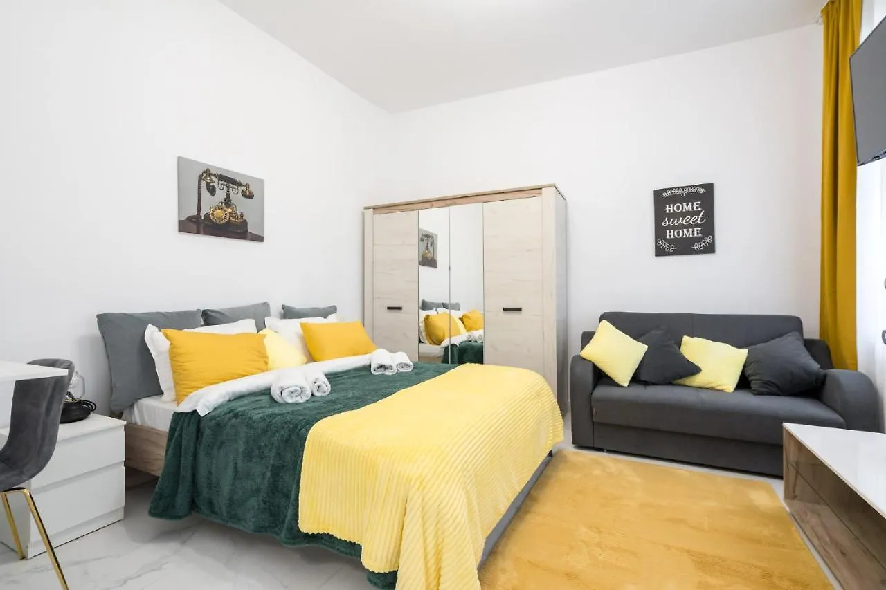 Sunset-Apartment Bucureşti